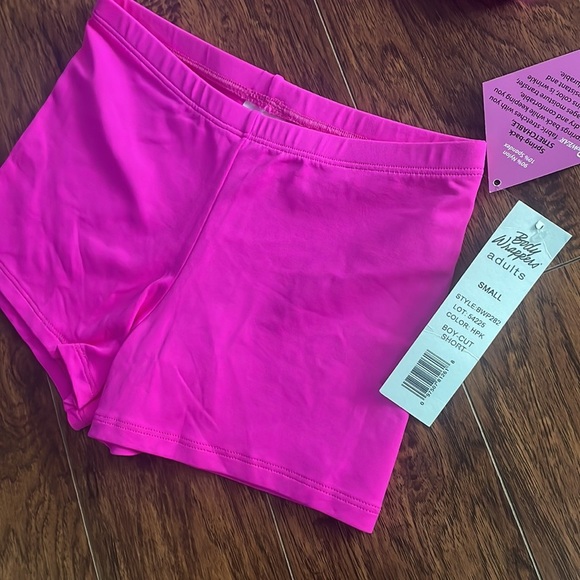 Body Wrappers - Dance class /Gym Workout 2 piece Set. Sports Bra & Bike Shorts - Picture 4 of 6